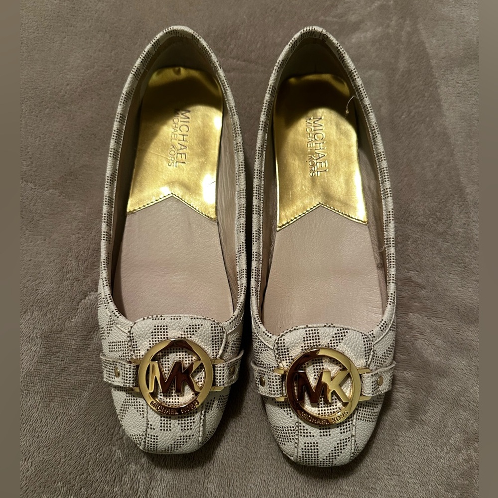 Michael Kors Flats